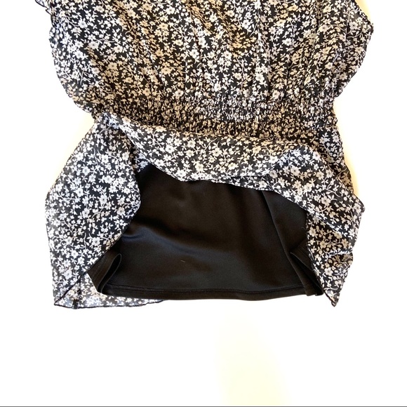 { Chenault } Silk, Tie Front Blouse Sz XL - Picture 5 of 5